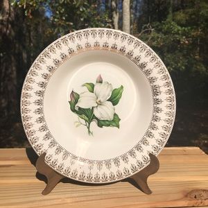 L. Exquisite American Dogwood Bowl WARRANTED 22 K GOLD